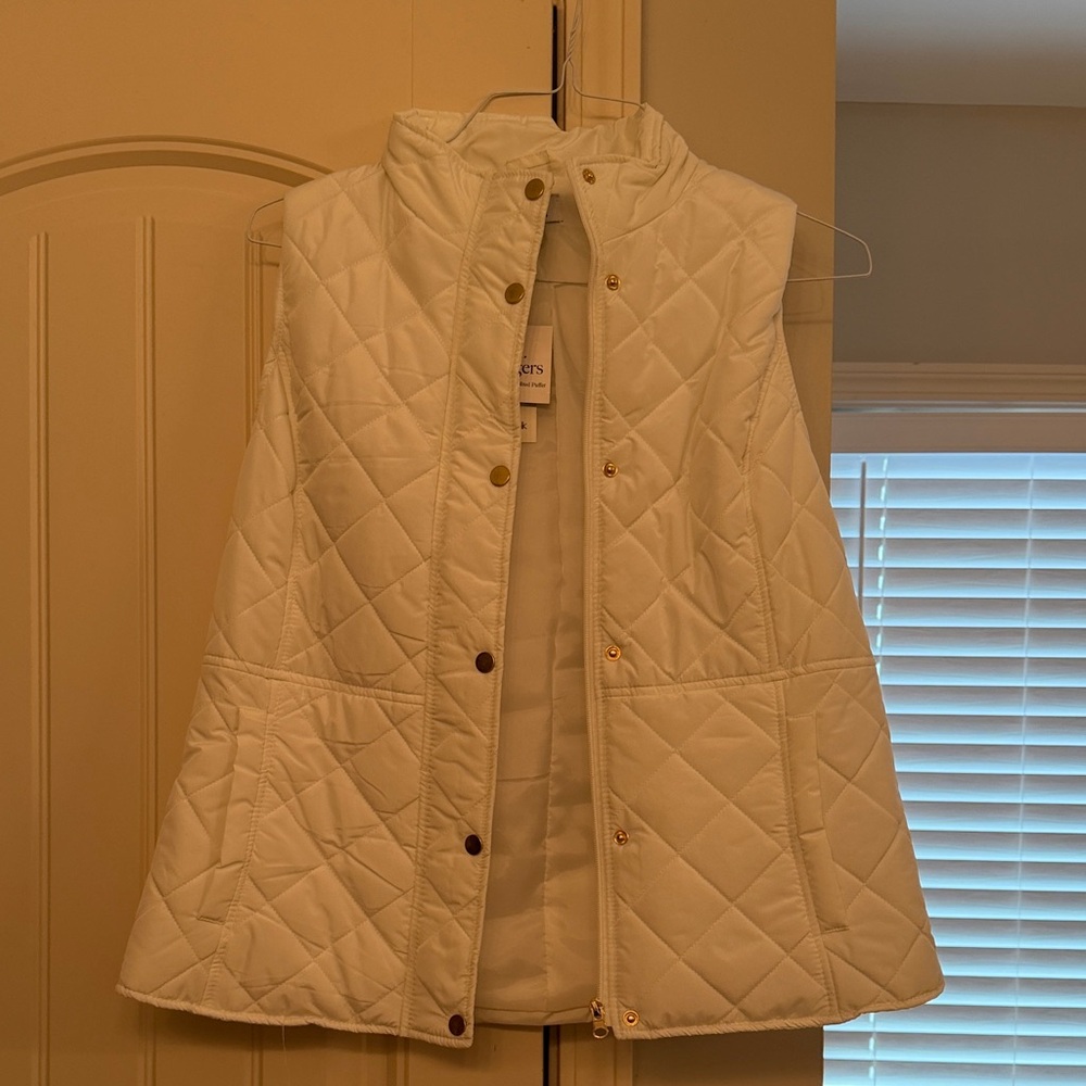 Quilted white Vest